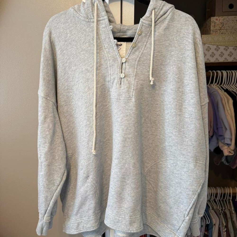 Aerie Beach Weekend Hoodie in gray